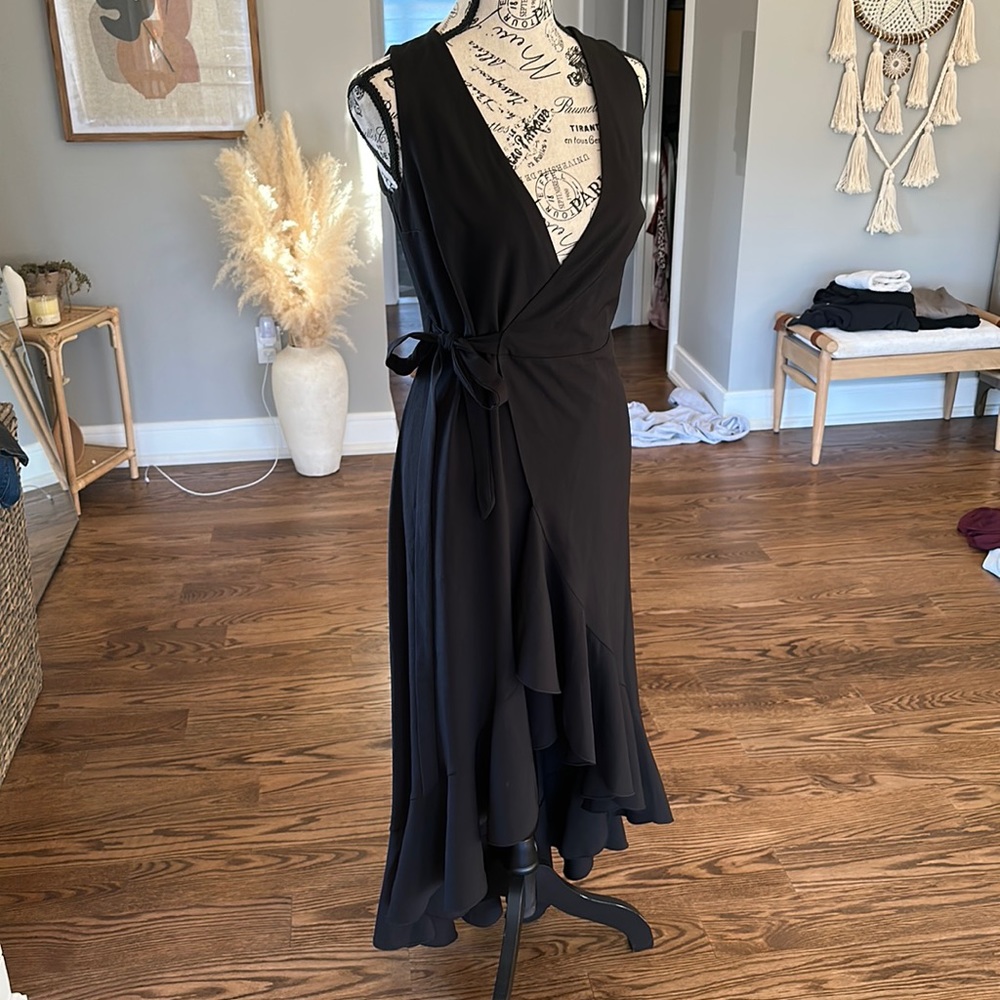 Wrapped Dress - Picture 1 of 7